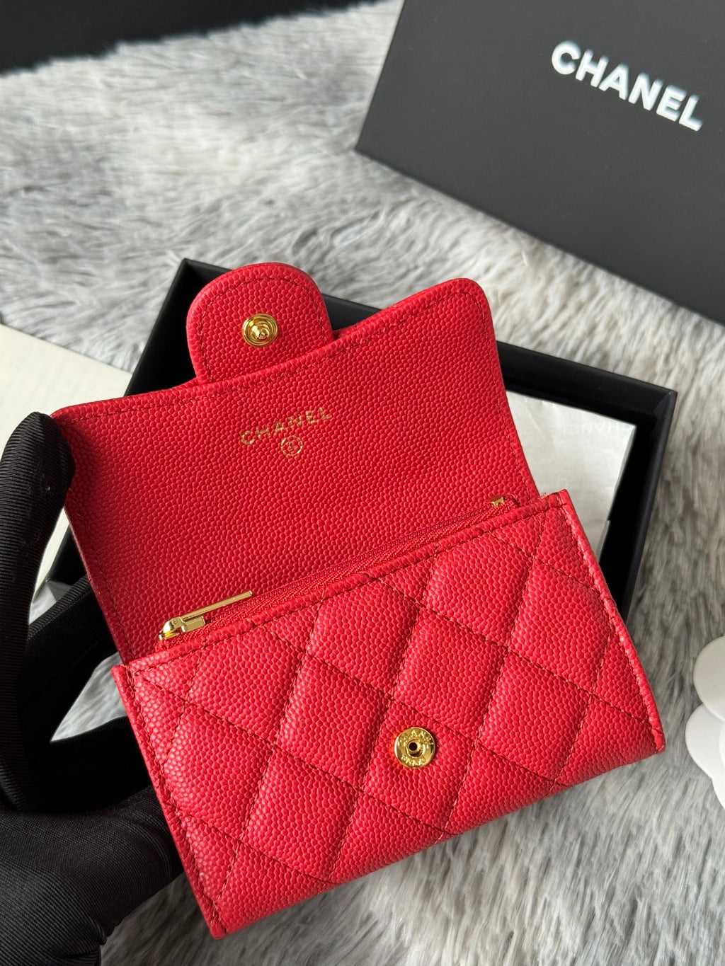 Chanel 25S Classic Flap Card Holder 11 in Ruby Red Caviar Gold Hardware