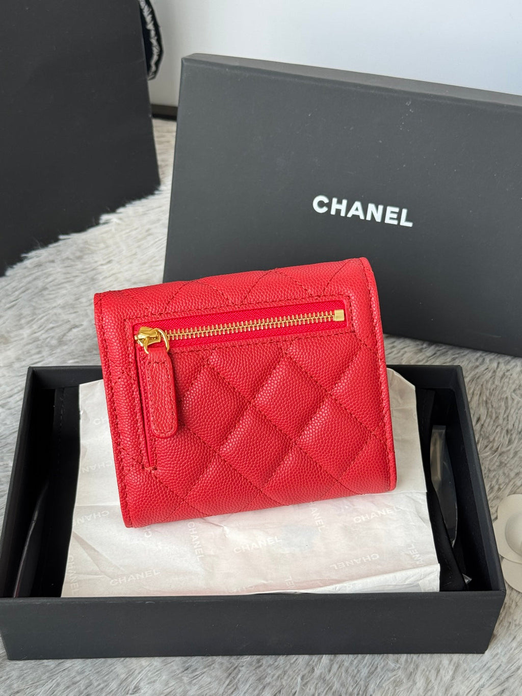 Chanel 25S Cf Small Tri Fold Wallet 11 in Vivid Red Caviar Gold Hardware